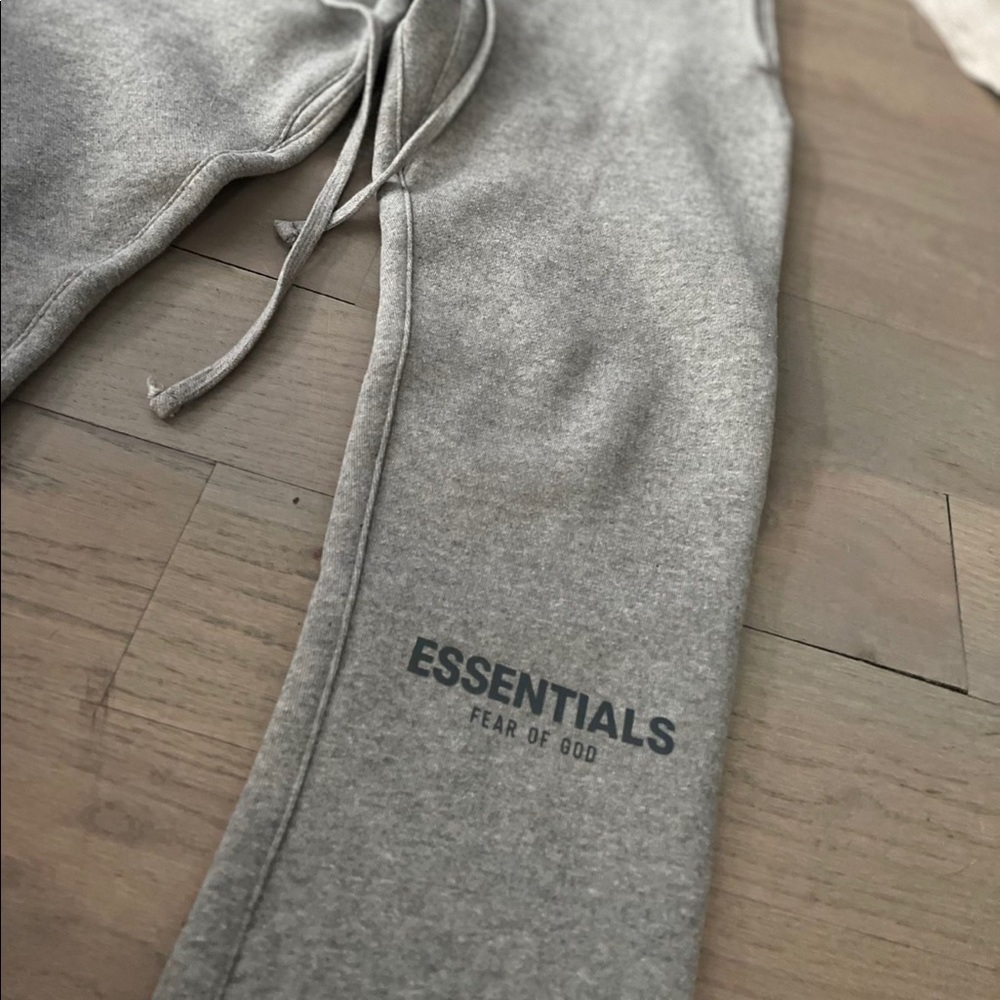 Essentials Sweatpants (Size XS)